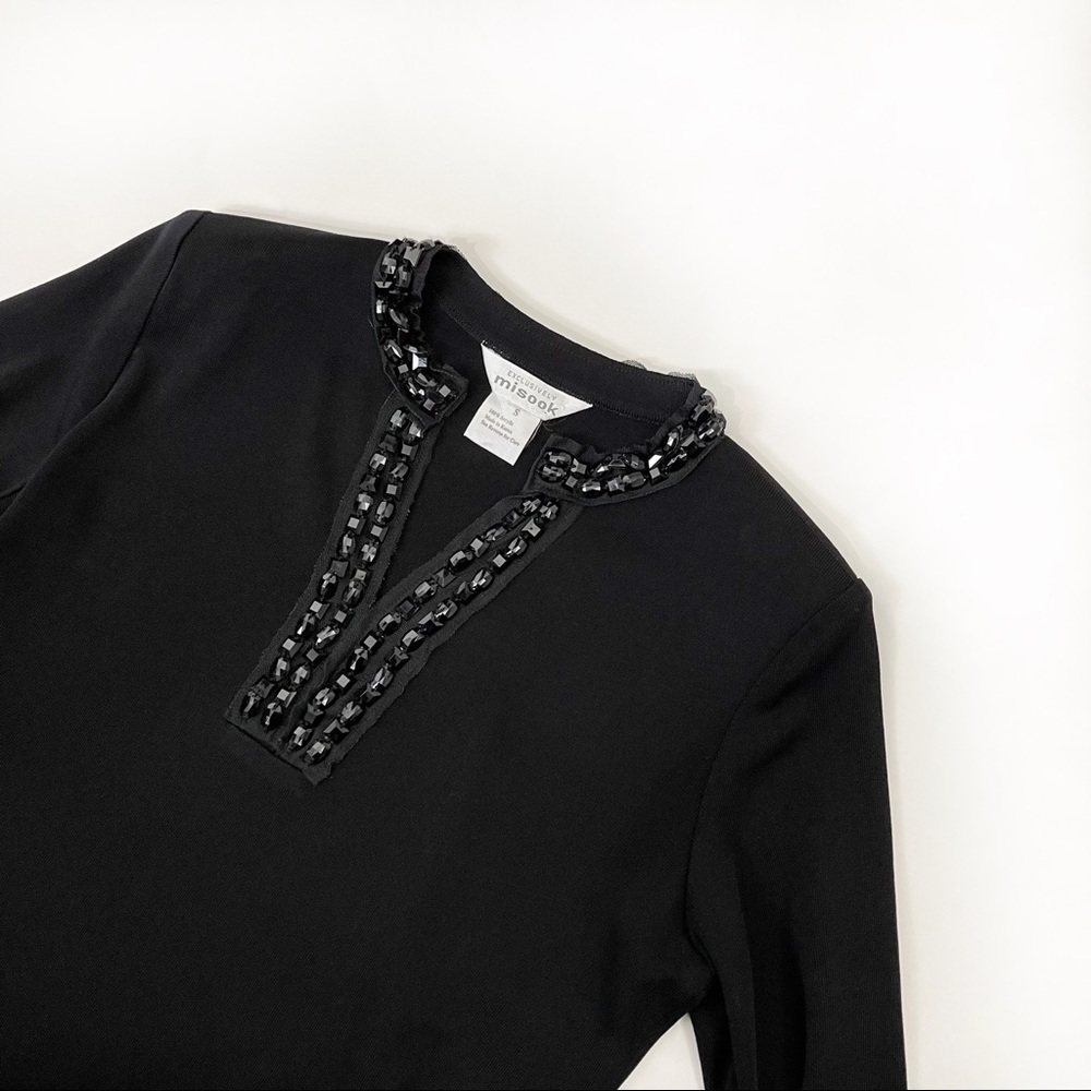 Exclusively Mistook black v neck  sweater blouse size S
